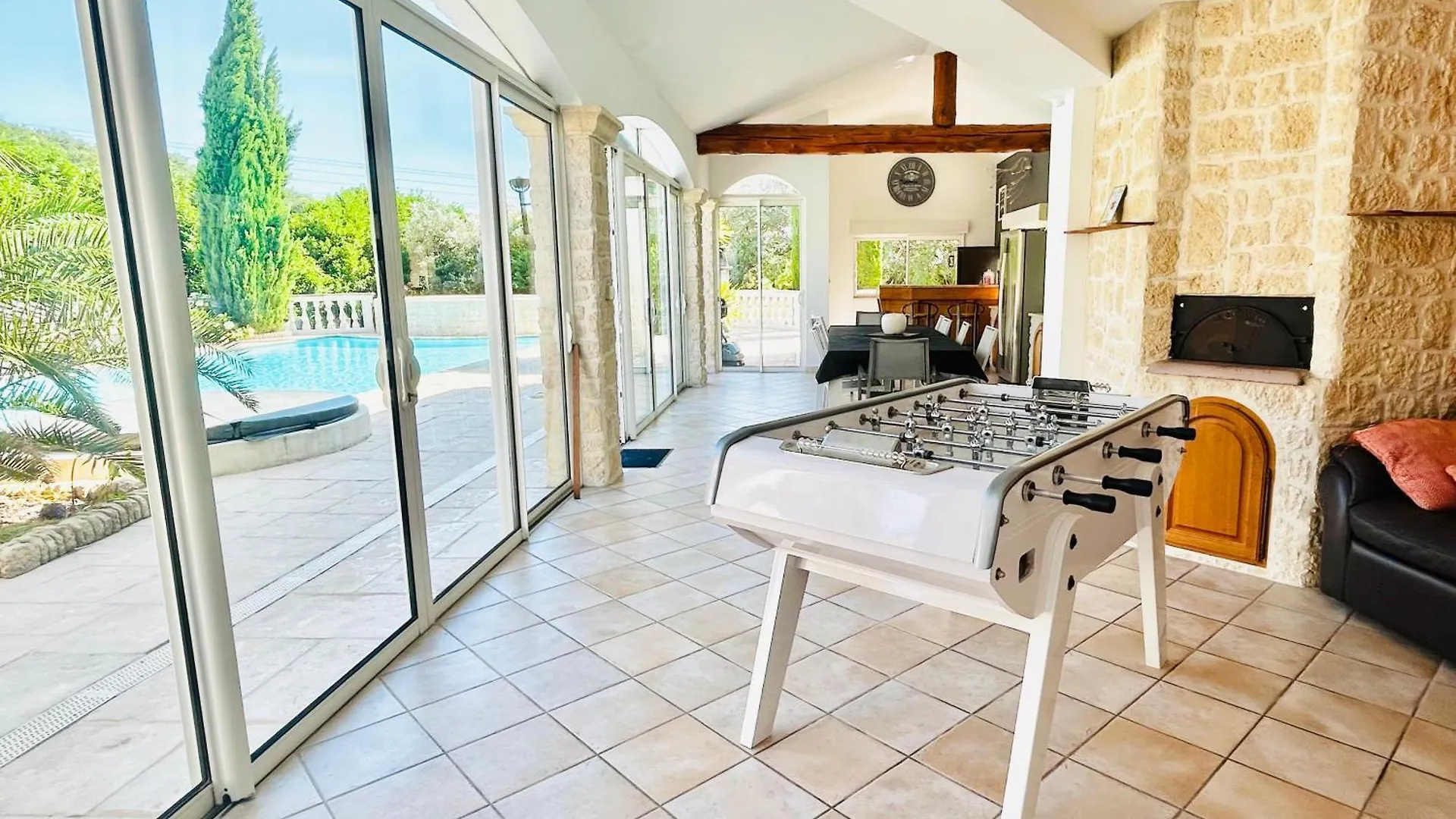 Villa Rosario Piscine Jacuzzi Sauna Spa Petanque Chateauneuf-du-Rhone Holiday home